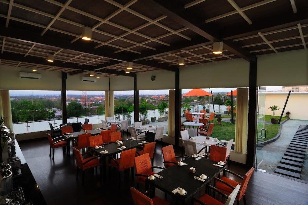Parkside Denbukit Residence & Suite Jimbaran מראה חיצוני תמונה