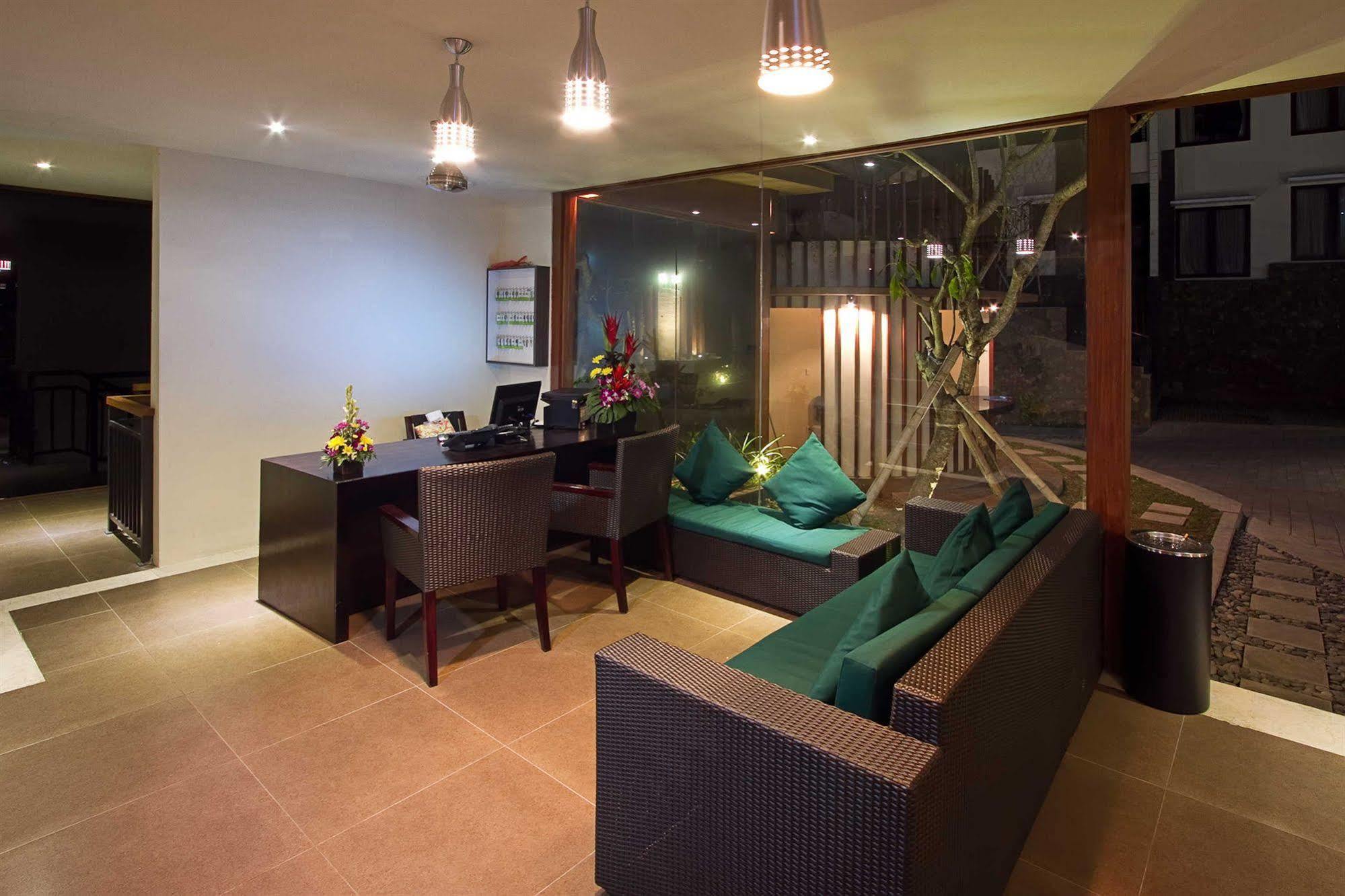 Parkside Denbukit Residence & Suite Jimbaran מראה חיצוני תמונה