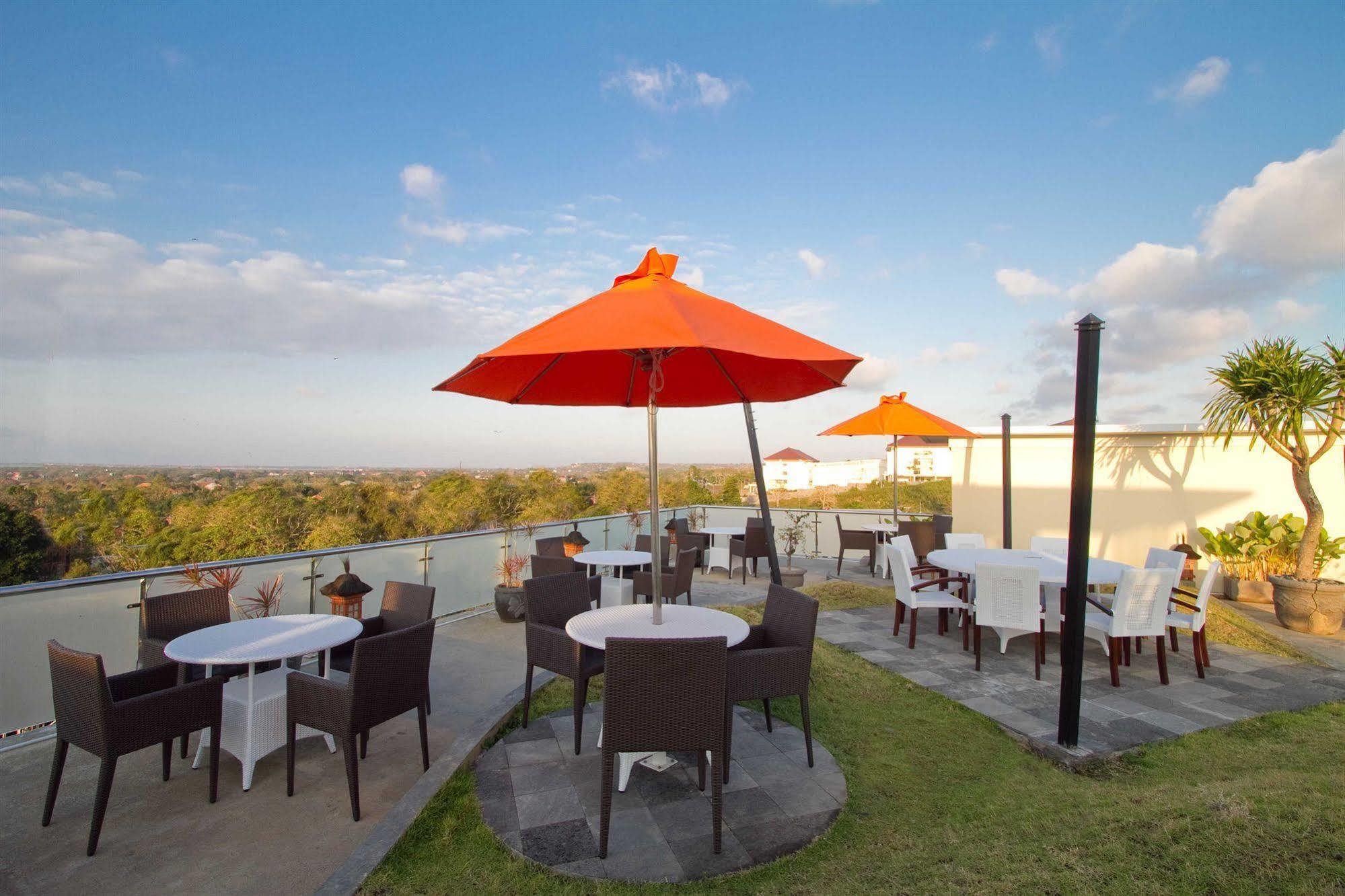 Parkside Denbukit Residence & Suite Jimbaran מראה חיצוני תמונה
