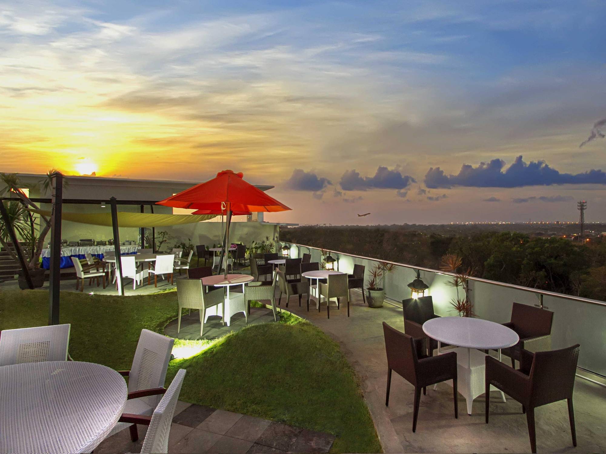 Parkside Denbukit Residence & Suite Jimbaran מראה חיצוני תמונה